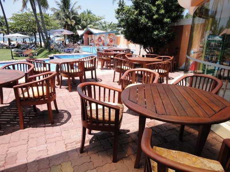 Paradise Beach Hotel نيجومبو المظهر الخارجي الصورة